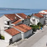 In Mit Meerblick By Interhome *