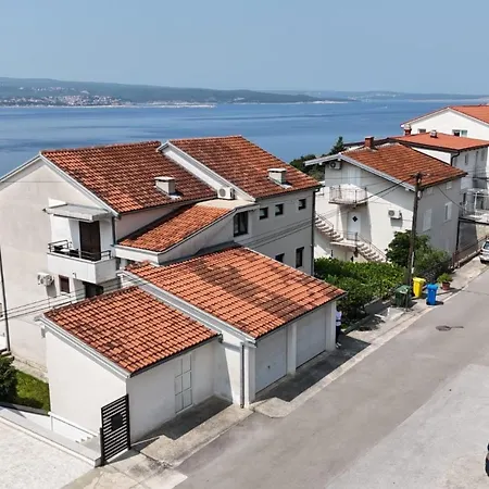 In Mit Meerblick By Interhome *