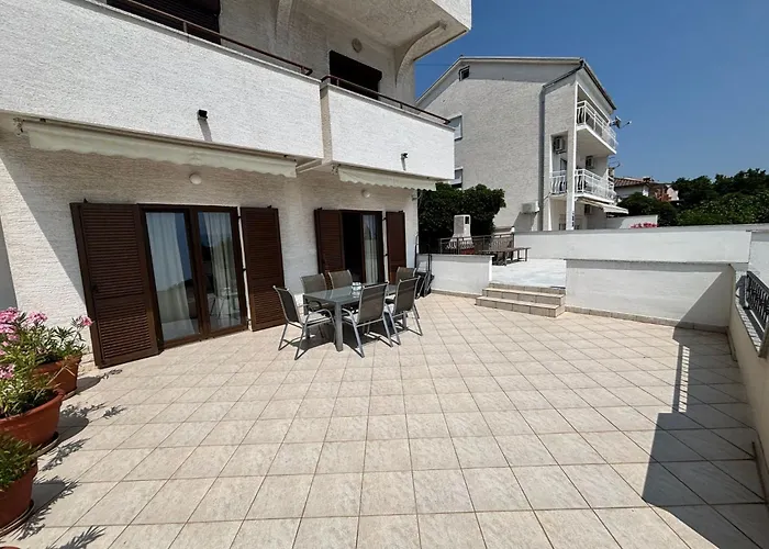 In Mit Meerblick By Interhome * Crikvenica